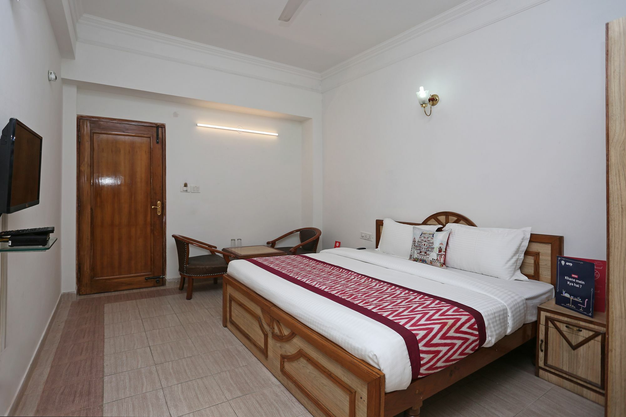 Oyo 10072 Hotel Amrit Regency Ντεχραντούν Εξωτερικό φωτογραφία