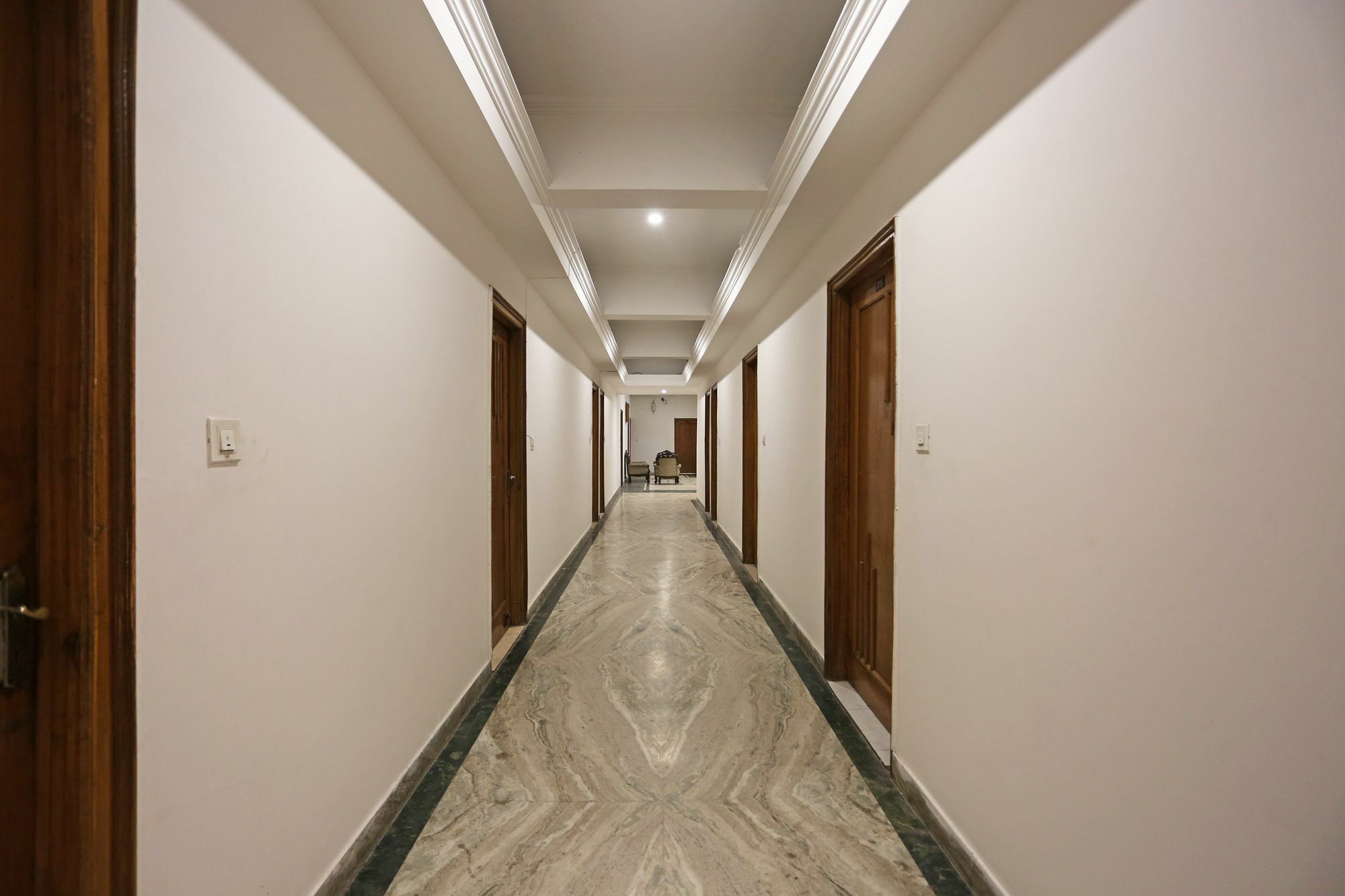 Oyo 10072 Hotel Amrit Regency Ντεχραντούν Εξωτερικό φωτογραφία